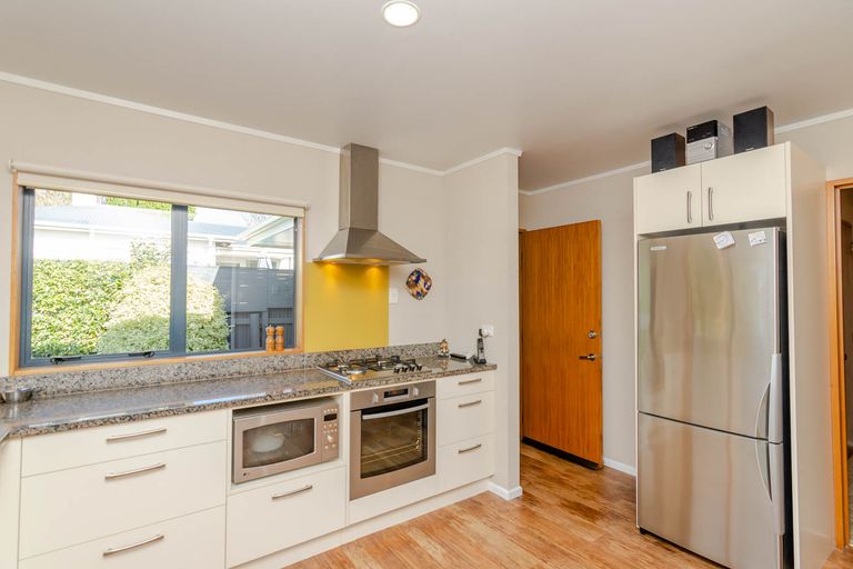 Photo of property in 62 Reading Street, Greytown, 5712