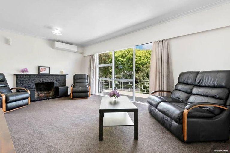 Photo of property in 25 Kayes Road, Pukekohe, 2120