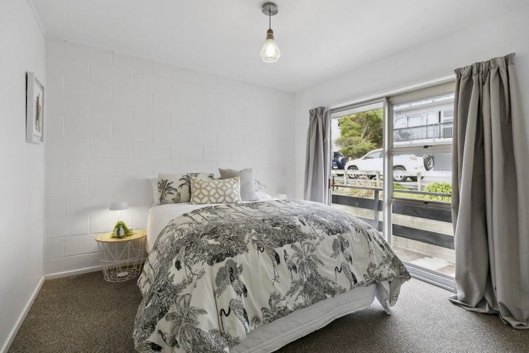 Photo of property in 74u5 Dominion Park Street, Johnsonville, Wellington, 6037