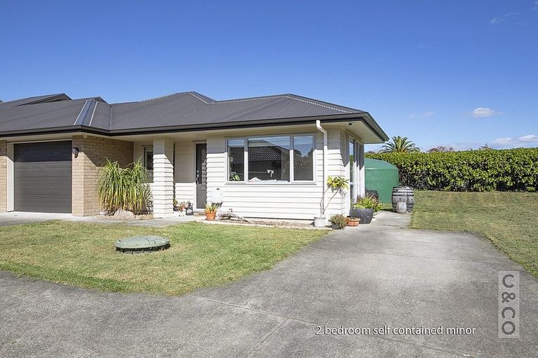 Photo of property in 23 Crabb Fields Lane, Riverhead, 0820