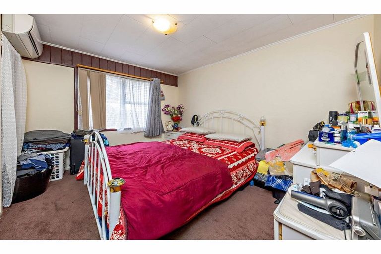 Photo of property in 12 Nicola Place, Mangere, Auckland, 2022