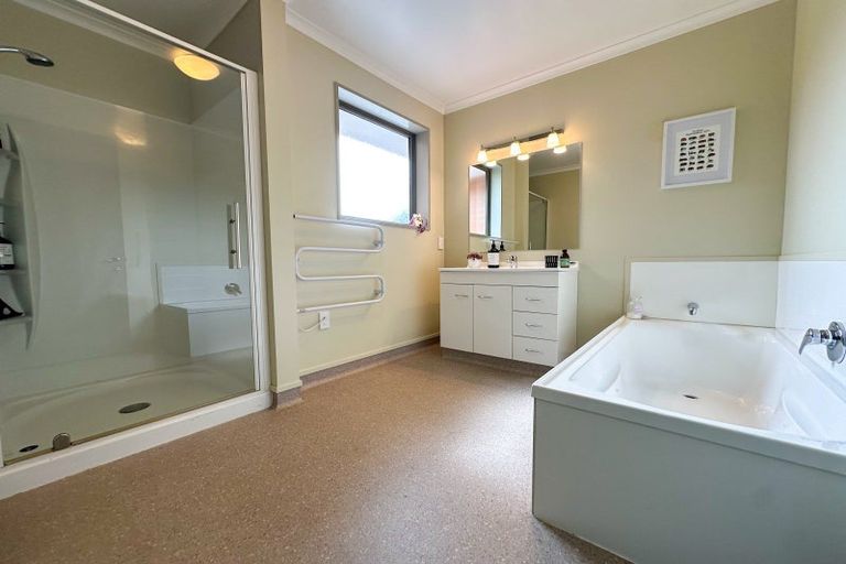 Photo of property in 224 Cook Flat Road, Fox Glacier, 7886