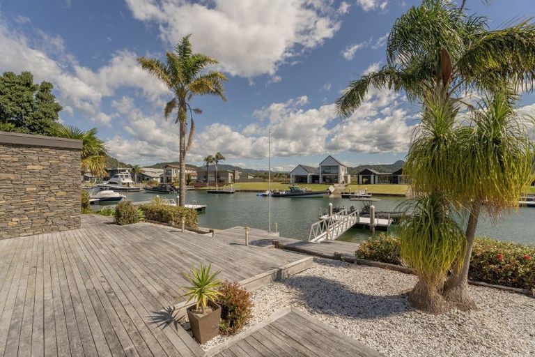 Photo of property in 115 Motu Hei, Pauanui, Hikuai, 3579