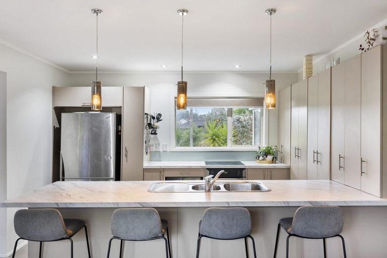 Photo of property in 1/10 Forest Glen, Orewa, 0931