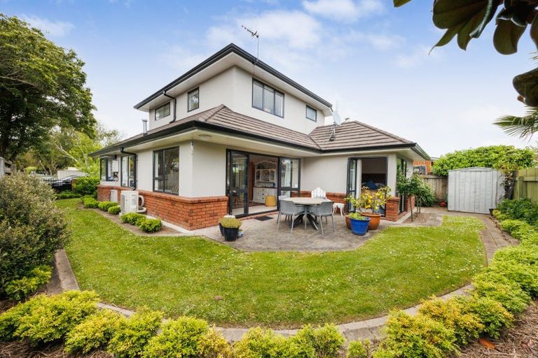 Photo of property in 3 Winston Avenue, Hokowhitu, Palmerston North, 4410