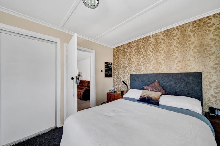 Photo of property in 10 Laurent Vc Street, Hawera, 4610