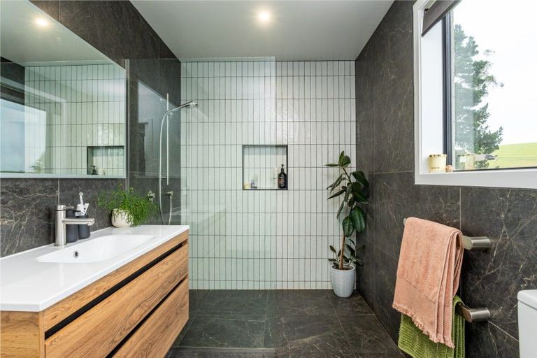 Photo of property in 389 Mount Harris Road, Ikawai, Waimate, 7977