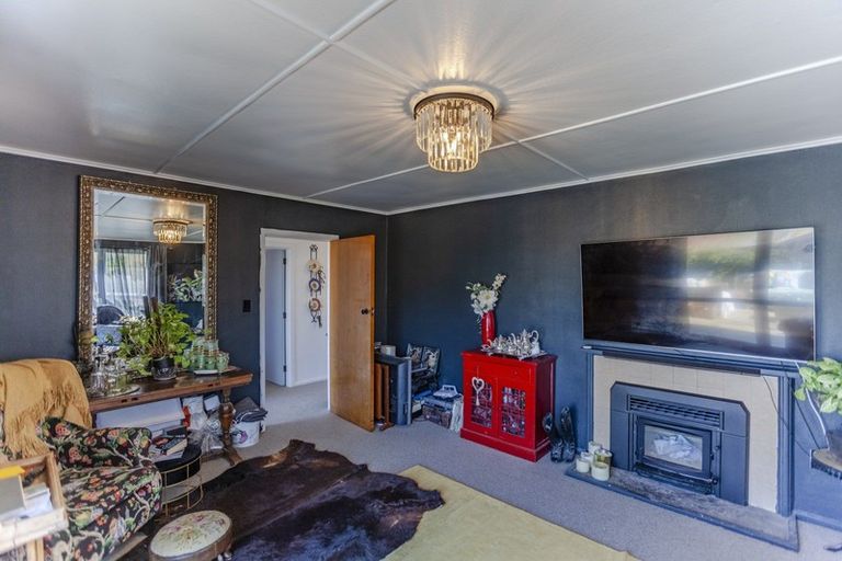 Photo of property in 10 Mackie Street, Waipukurau, 4200
