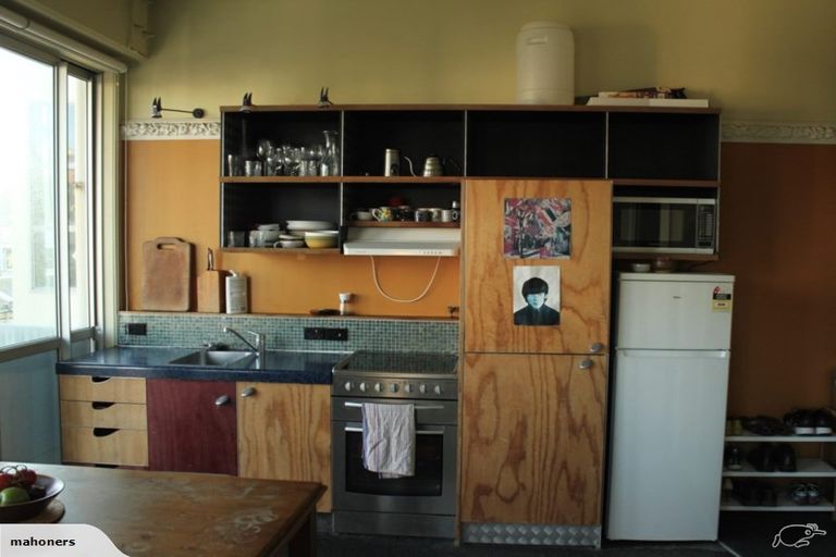 Photo of property in Qba Apartments, 2t/51 Webb Street, Mount Cook, Wellington, 6011