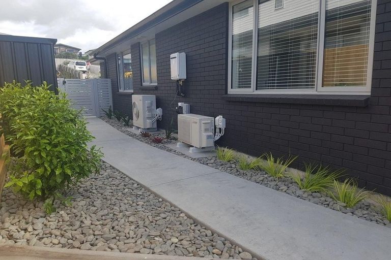 Photo of property in 3 Pae Moana Place, Stanmore Bay, Whangaparaoa, 0932