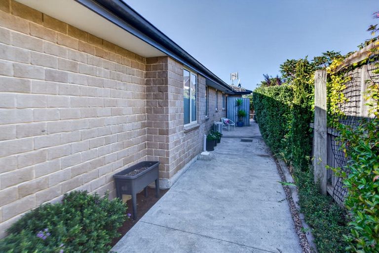 Photo of property in 55 Brookwater Avenue, Northwood, Christchurch, 8051