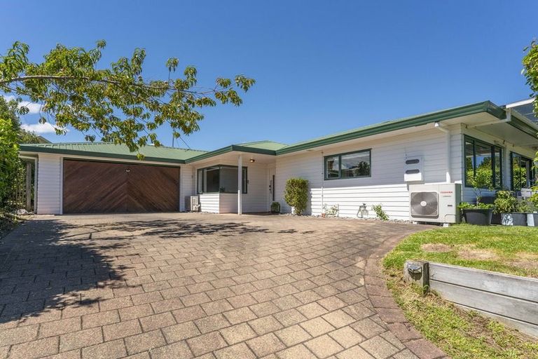 Photo of property in 92 Birch Street, Hilltop, Taupo, 3330