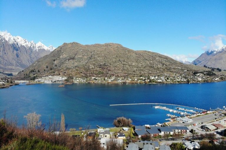 Photo of property in 10/66 Marina Drive, Frankton, Queenstown, 9300