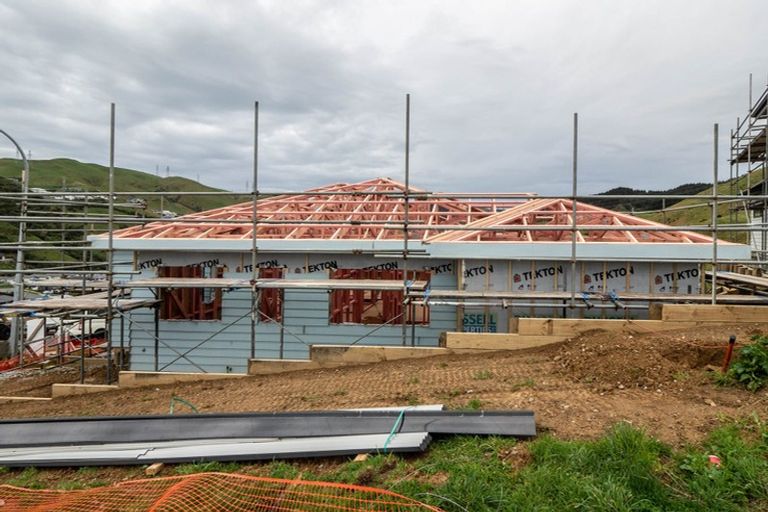 Photo of property in 17 Prestwich Rise, Churton Park, Wellington, 6037