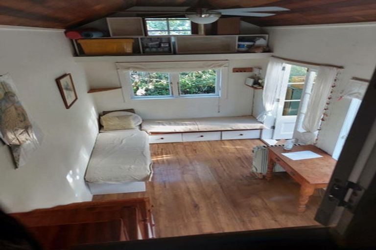 Photo of property in 197 Parker Road, Oratia, Auckland, 0604