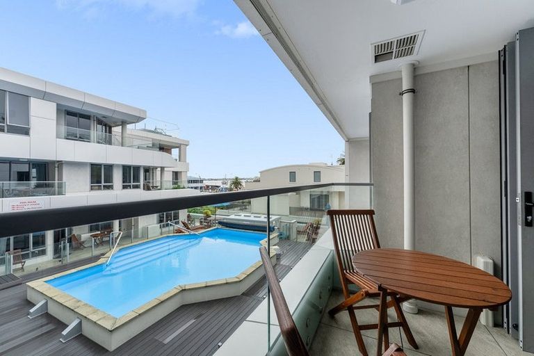 Photo of property in 317/36 Victoria Road, Mount Maunganui, 3116