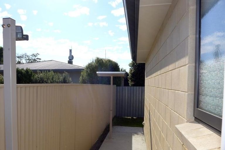 Photo of property in 66 Meeanee Road, Taradale, Napier, 4112