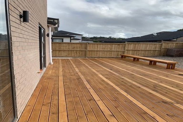 Photo of property in 40 Cooladawson Drive, Flat Bush, Auckland, 2019