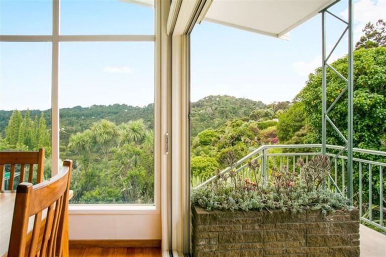 Photo of property in 13 Grendon Road, Titirangi, Auckland, 0604