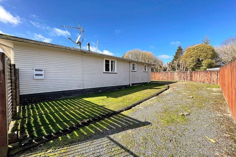 Photo of property in 38 Lancaster Crescent, Tokoroa, 3420