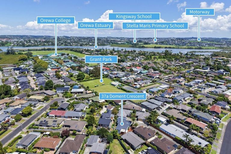 Photo of property in 37c Doment Crescent, Orewa, 0931