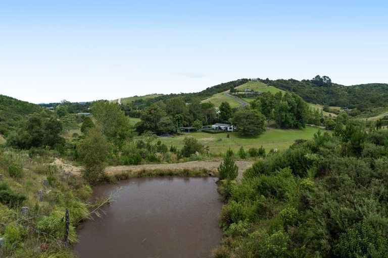 Photo of property in 194 Skyhigh Road, Hunua, Papakura, 2583