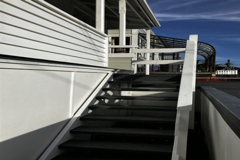 Photo of property in 49 Mckinley Crescent, Brooklyn, Wellington, 6021