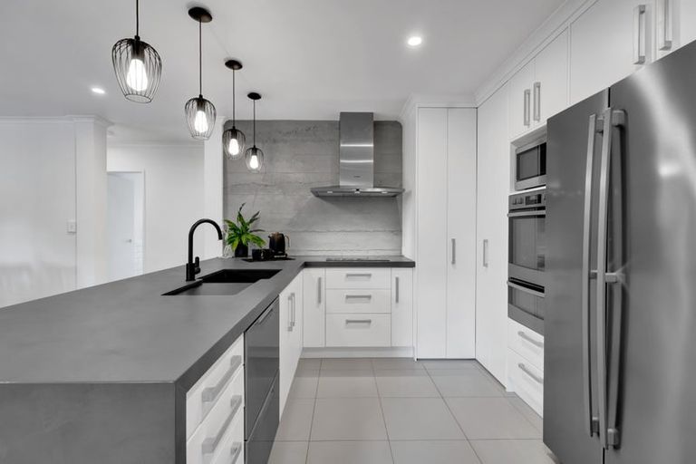 Photo of property in 13b Miro Street, Inglewood, 4330
