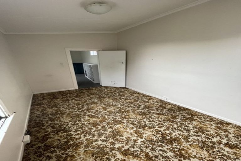 Photo of property in 28 Macdonald Crescent, Te Aro, Wellington, 6011
