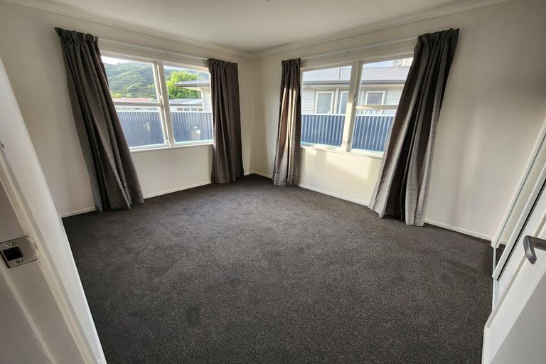 Photo of property in 35 Meremere Street, Wainuiomata, Lower Hutt, 5014