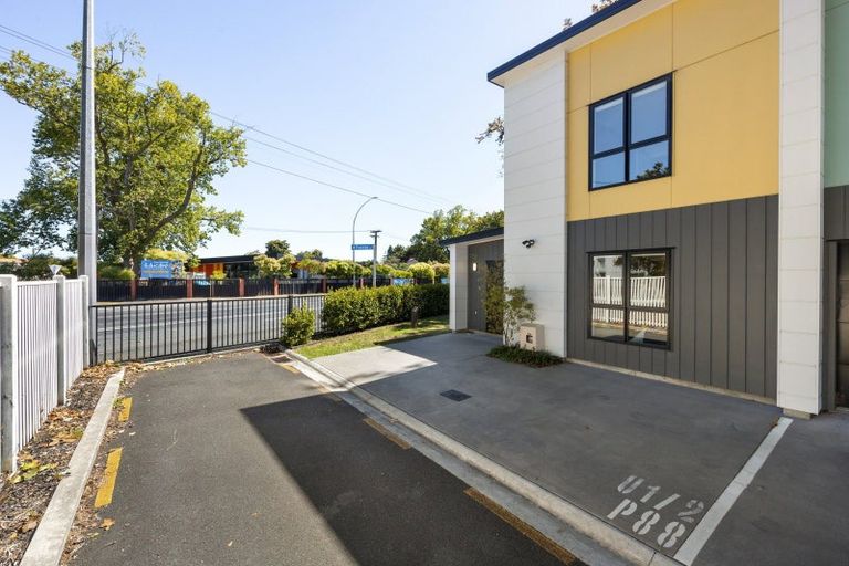 Photo of property in 12 Emmadale Lane, Hamilton East, Hamilton, 3216