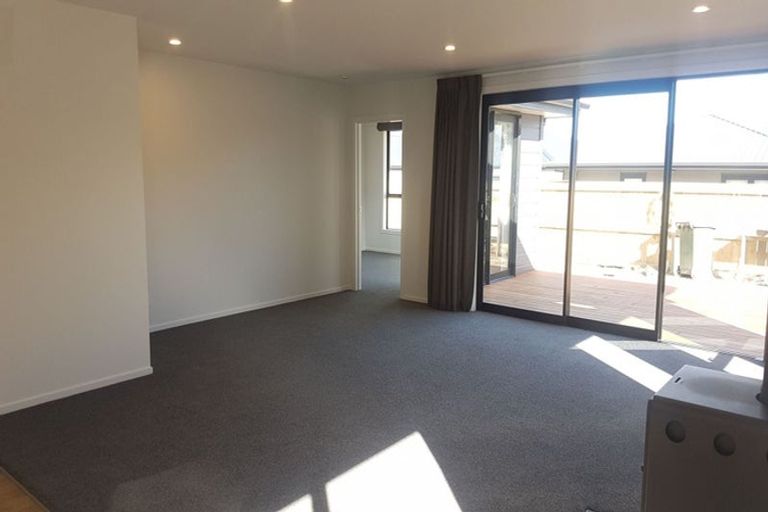 Photo of property in 10 Bale Road, Jacks Point, 9371