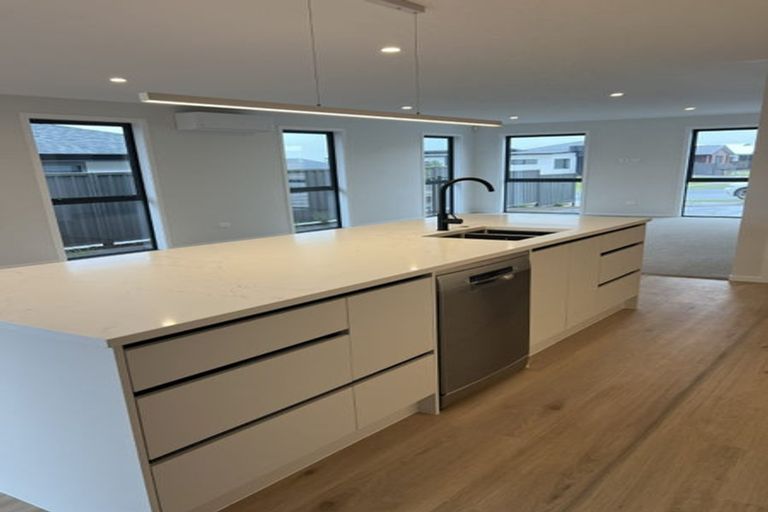 Photo of property in 17 Kanuka Avenue, Owhata, Rotorua, 3010