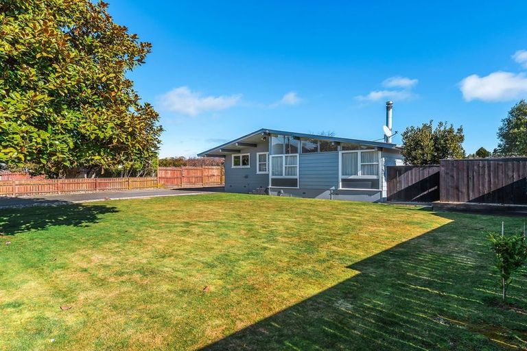 Photo of property in 8 Simkin Street, Taupo, 3330