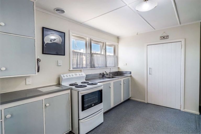 Photo of property in 18 Rimu Street, Gonville, Whanganui, 4501