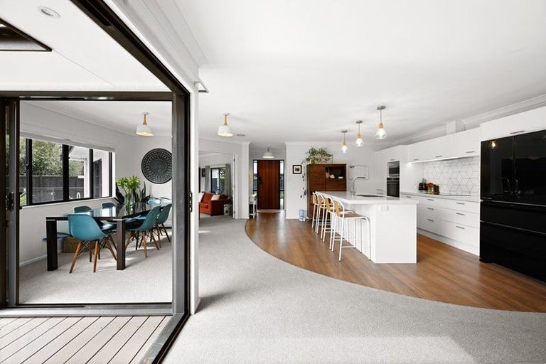 Photo of property in 10 Cherie Close, Rototuna, Hamilton, 3210