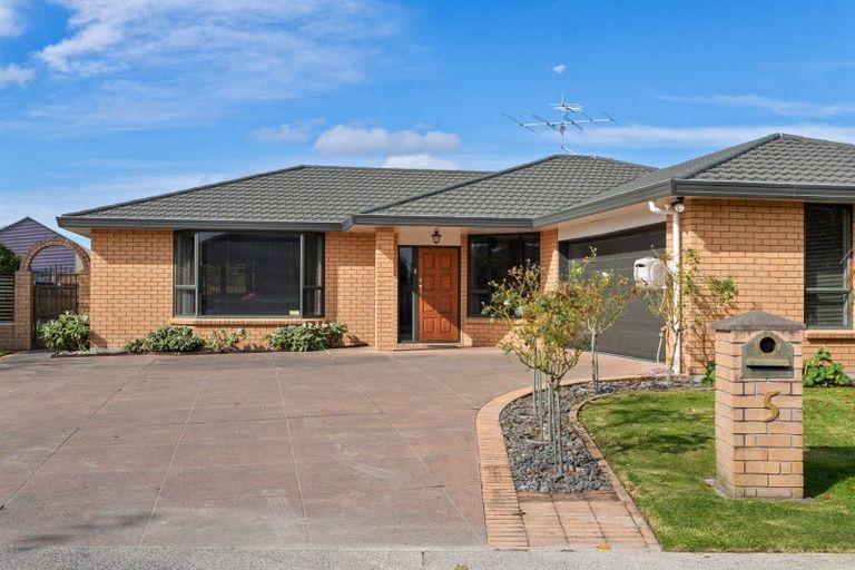 Photo of property in 5 Margaret Place, Lytton West, Gisborne, 4010
