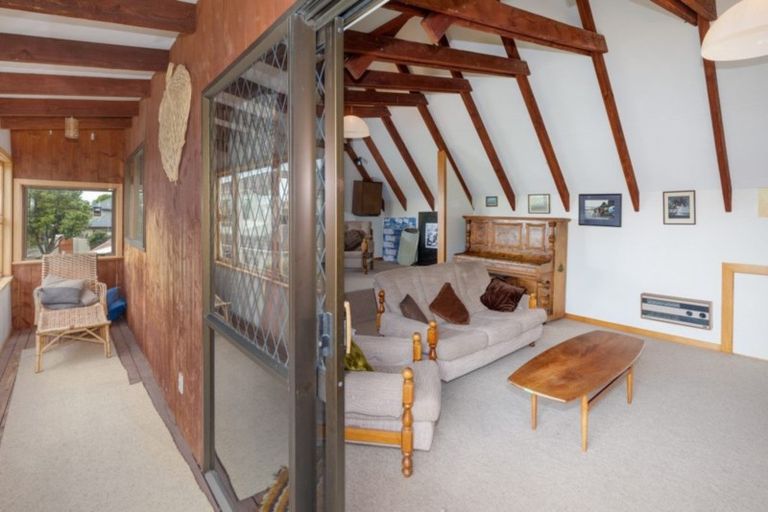 Photo of property in 29 Celia Street, Redcliffs, Christchurch, 8081