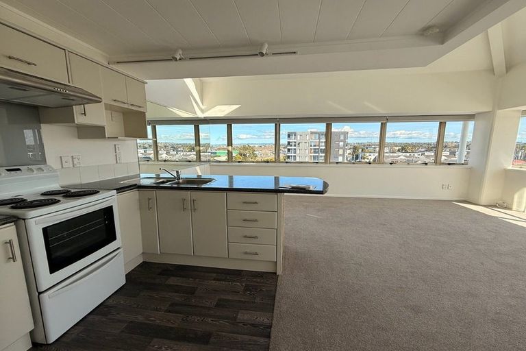 Photo of property in 4/15h Auburn Street, Takapuna, Auckland, 0622
