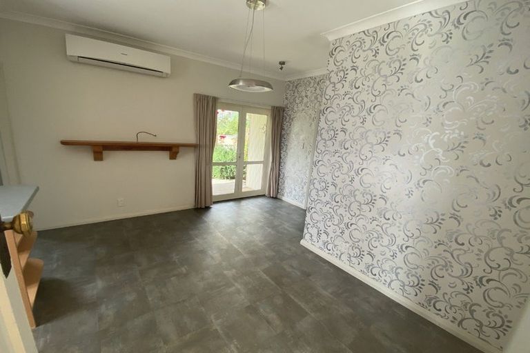 Photo of property in 34 Grandview Crescent, Opoho, Dunedin, 9010