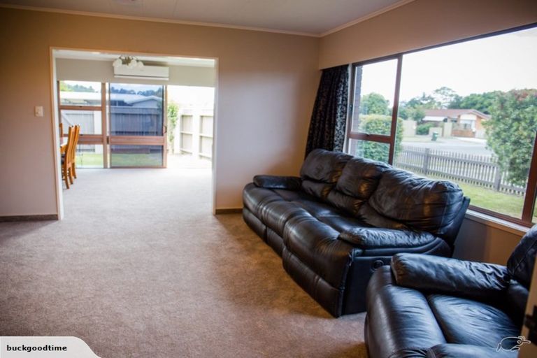 Photo of property in 10 Harpham Street, Taradale, Napier, 4112