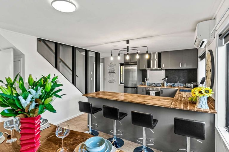 Photo of property in 123 Ravensdale Rise, Westmorland, Christchurch, 8025
