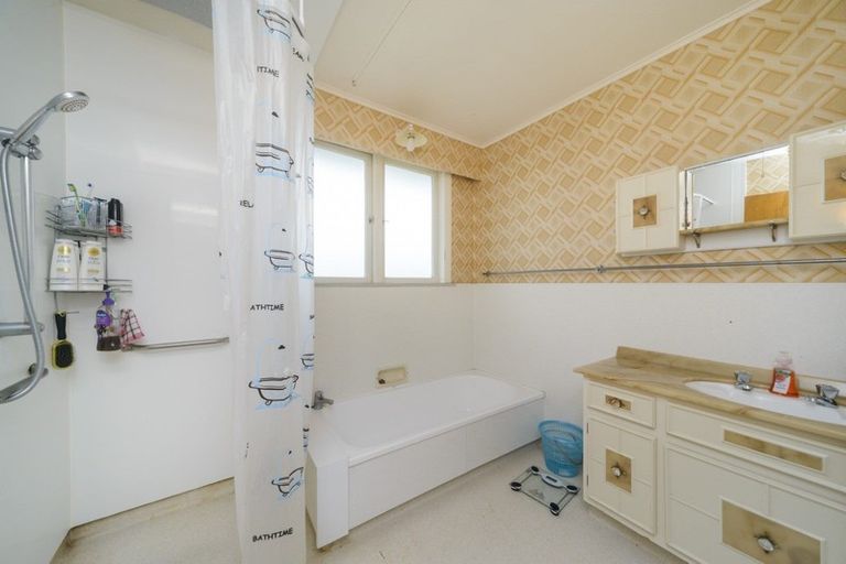 Photo of property in 58 Sherwill Street, Feilding, 4702