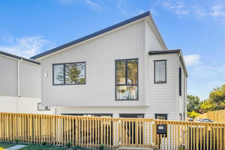 Photo of property in 10c Silver Birch Rise, Henderson, Auckland, 0612