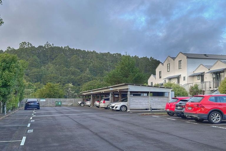 Photo of property in 29/5 Carolina Place, Albany, Auckland, 0632