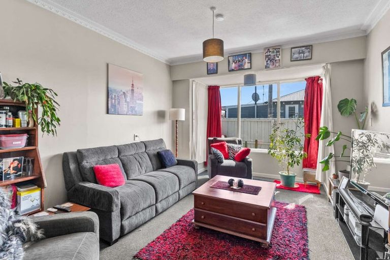 Photo of property in 261 Lyttelton Street, Spreydon, Christchurch, 8024
