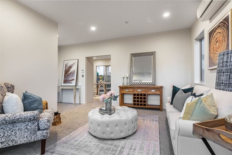 Photo of property in 14 Calcite Avenue, Flat Bush, Auckland, 2019