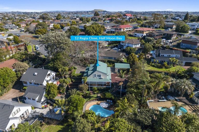 Photo of property in 12 Regia Close, Half Moon Bay, Auckland, 2012