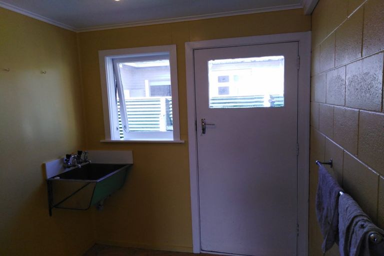 Photo of property in 3 Sydney Street, Palmerston North, 4414