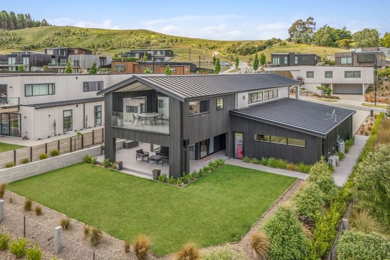 Photo of property in 7 Mills Road, Wanaka, 9305